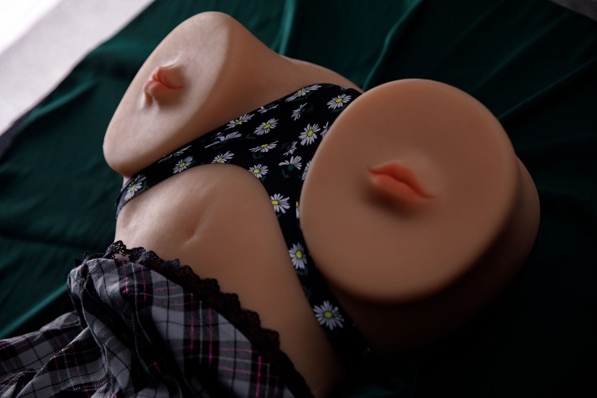 Großer Arsch Sexpuppen Torso mit Mund Big Ass1