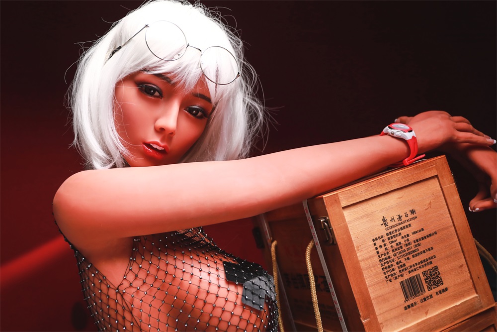 Promi junge vollbusige Sexpuppe Torso Sex Torso13